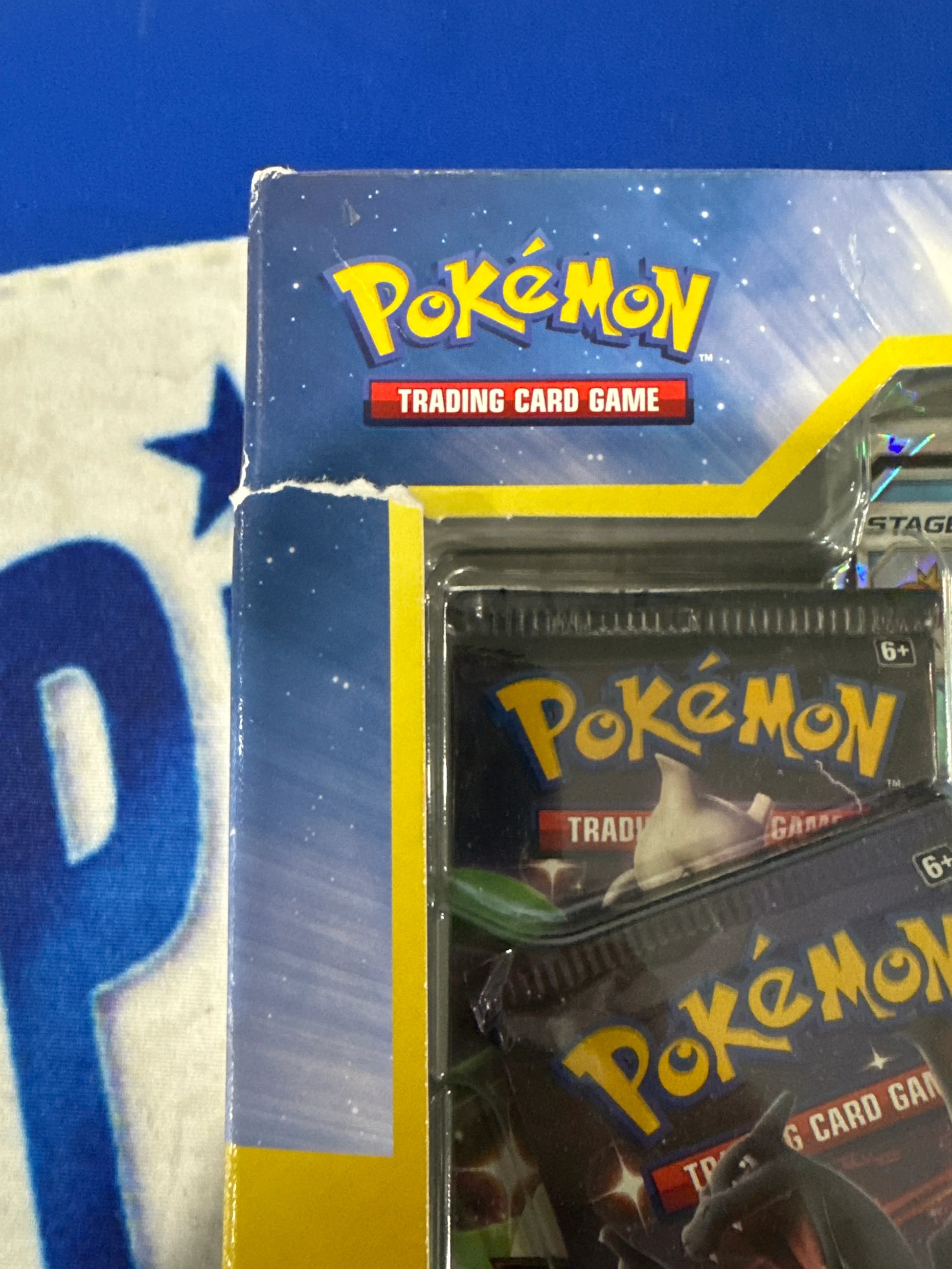 Pokémon Hidden Fates Collection (Gyarados GX)