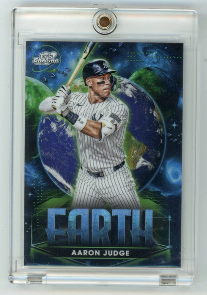 Aaron Judge 2025 Topps Cosmic Chrome Planetary Pursuit Earth