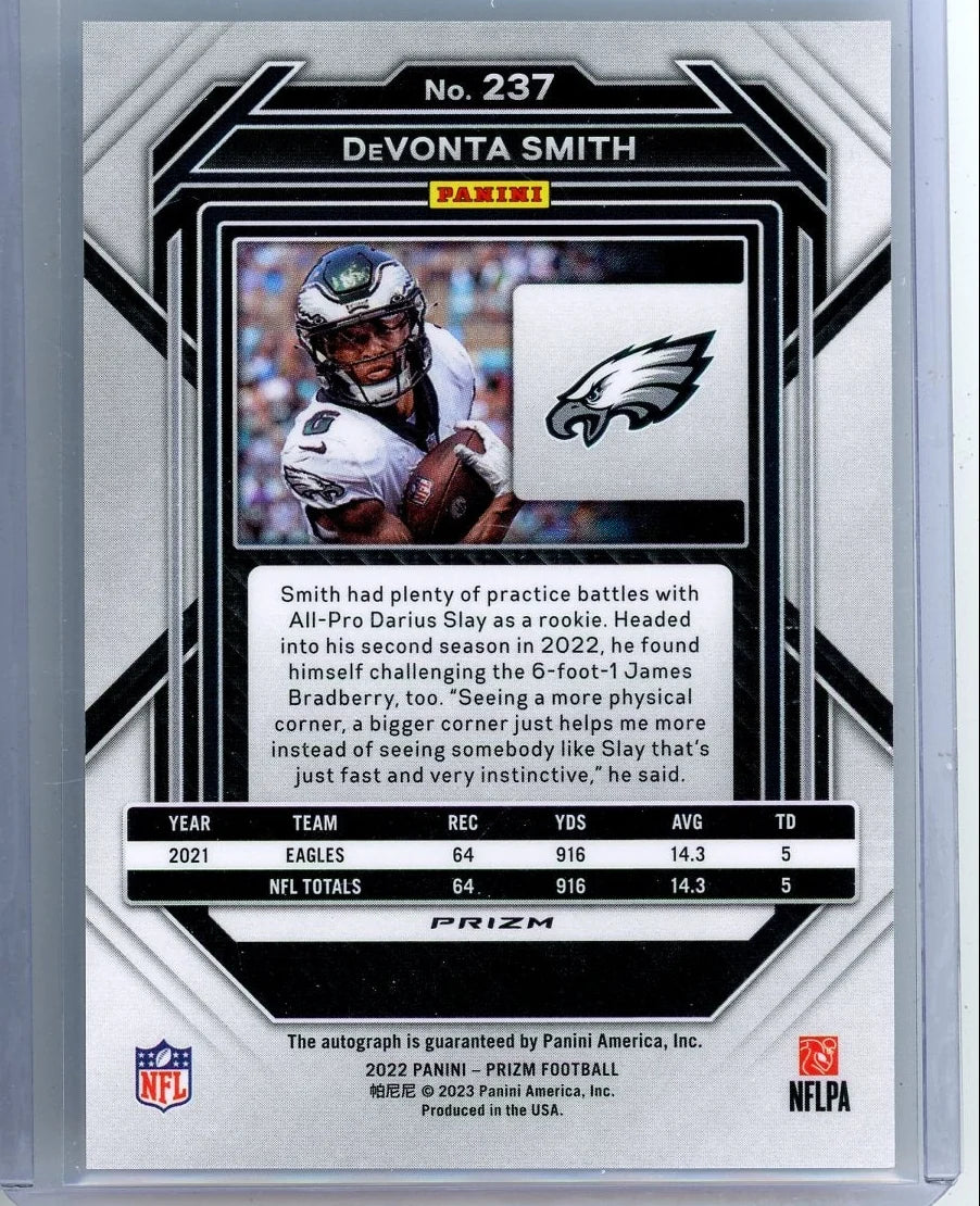 Devonta Smith 2022 Panini Prizm Silver Auto