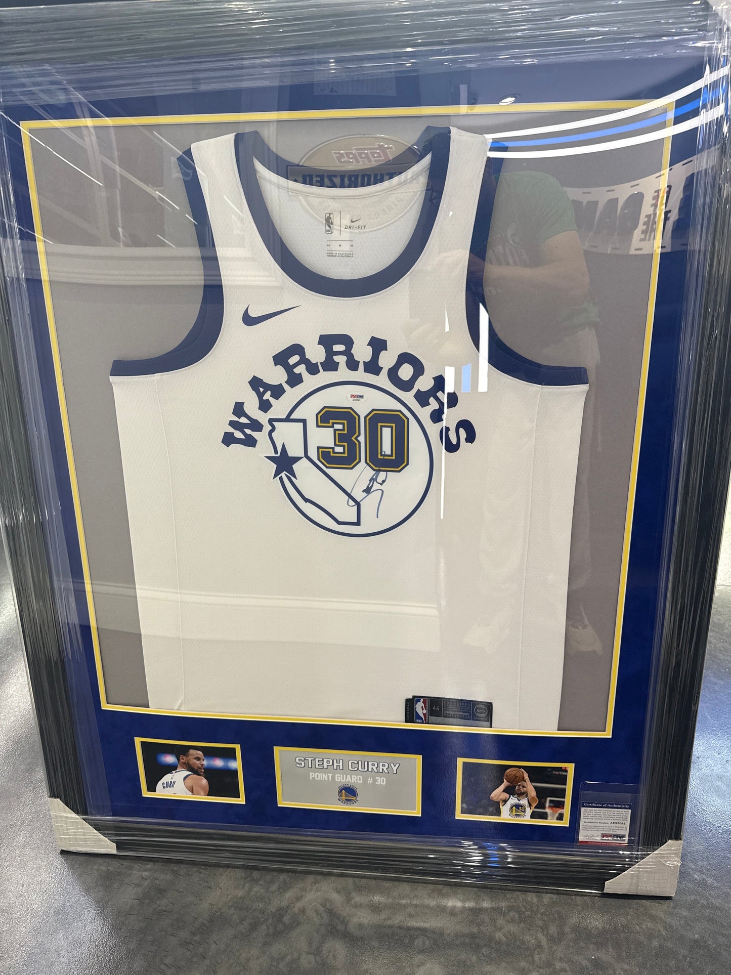 Steph Curry Autographed Swingman Warriors Jersey - Framed, PSA Cert