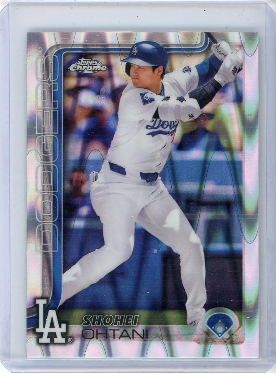 Shohei Ohtani 2025 Topps Chrome Raywave Refractor