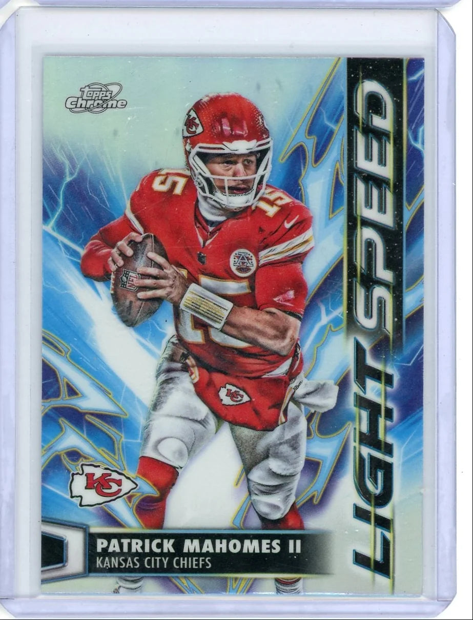 Patrick Mahomes 2025 Topps Cosmic Light Speed Refractor