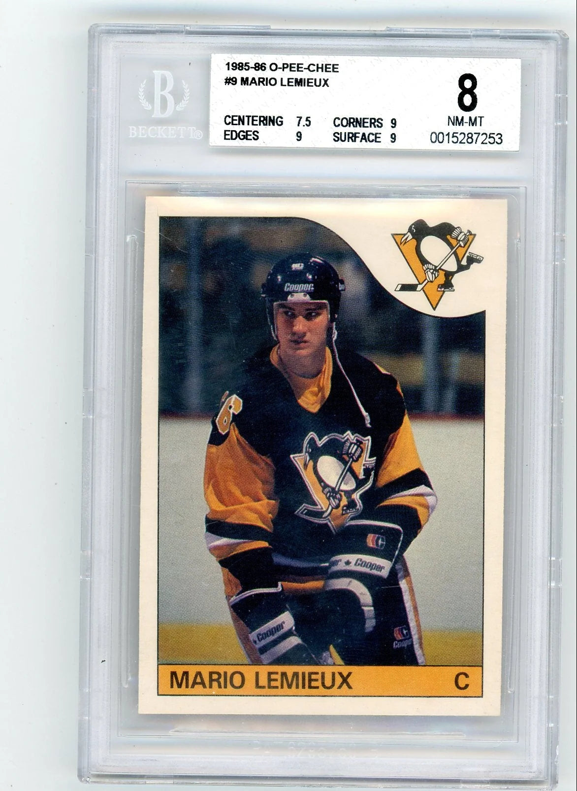 Mario Lemieux 1985 Topps Rookie Card #9 BGS 8