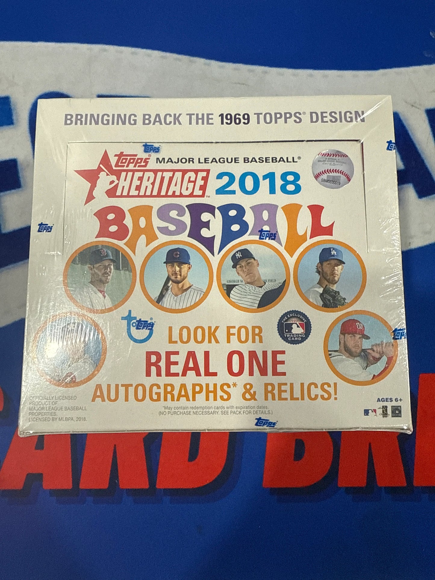 2018 Topps Heritage 24-Pack Retail Box