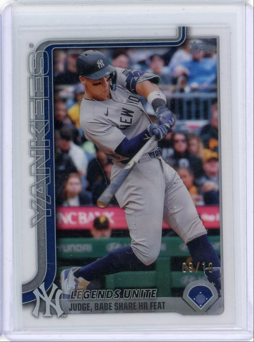 Aaron Judge 2025 Topps Update Legends Unite Acetate /10