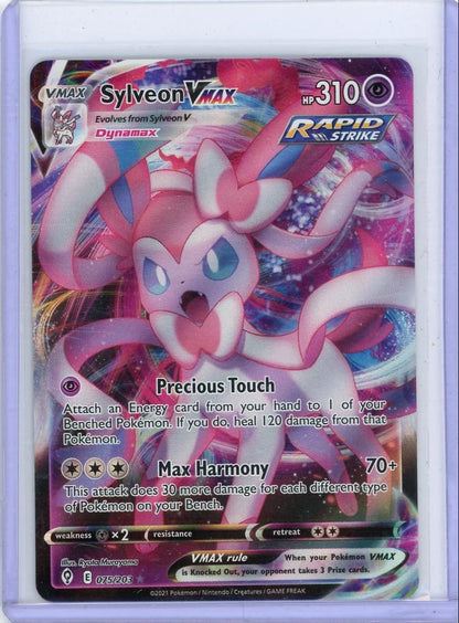 Sylveon Vmax Pokémon Evolving Skies #075/203