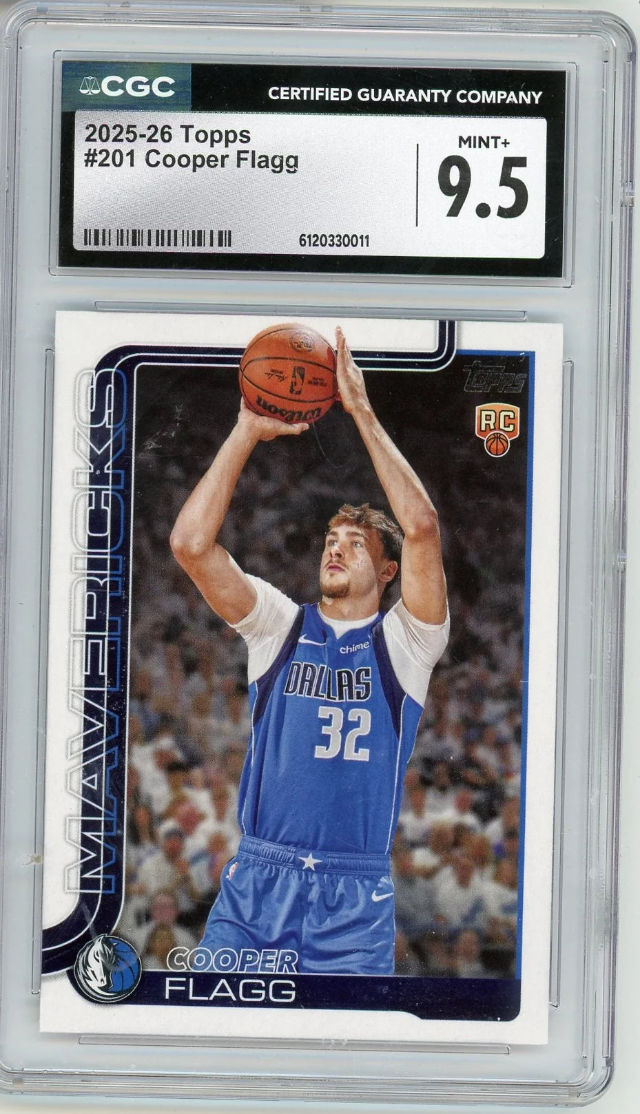Cooper Flagg 2025-26 Topps RC No. 201 CGC 9.5