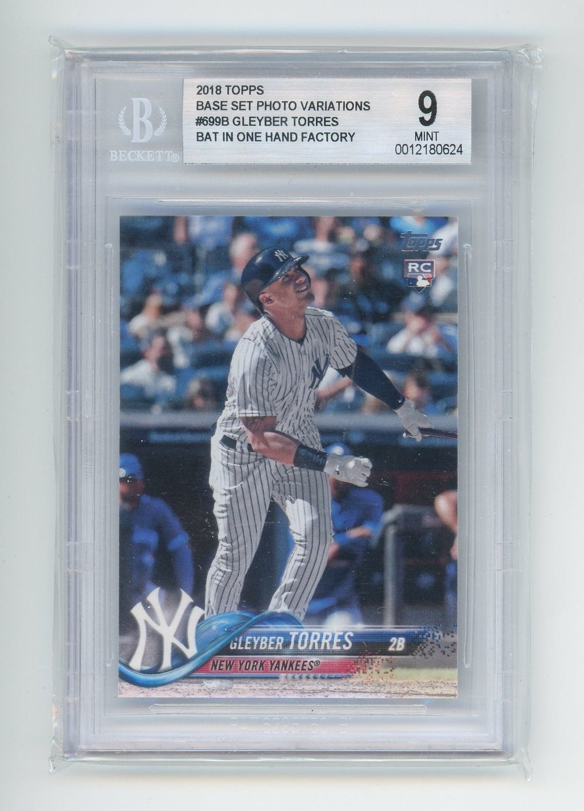 2018 Topps Base Set Photo Variations Gleyber Torres BGS 9