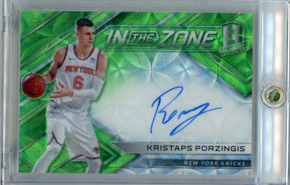 Kristaps Porzingis 2017-18 Panini Spectra In The Zone Green Scope Auto #'d 26/35